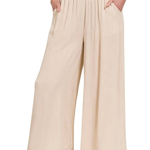 Zenana Sand Beige Woven Crinkle Wide Leg Pants with Pockets - Picture 2 of 3